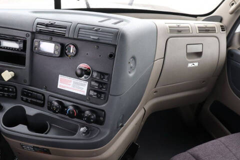 2014 Freightliner Cascadia