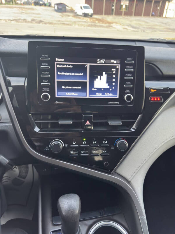 2021 Toyota Camry LE