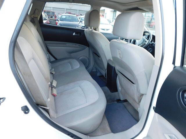 2010 Nissan Rogue S Krom