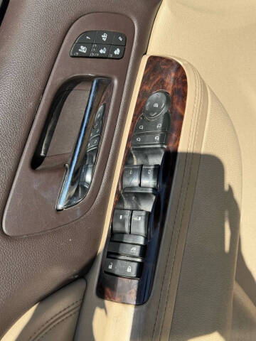 2011 GMC Yukon Denali