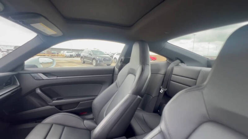 2024 Porsche 911 Carrera 4