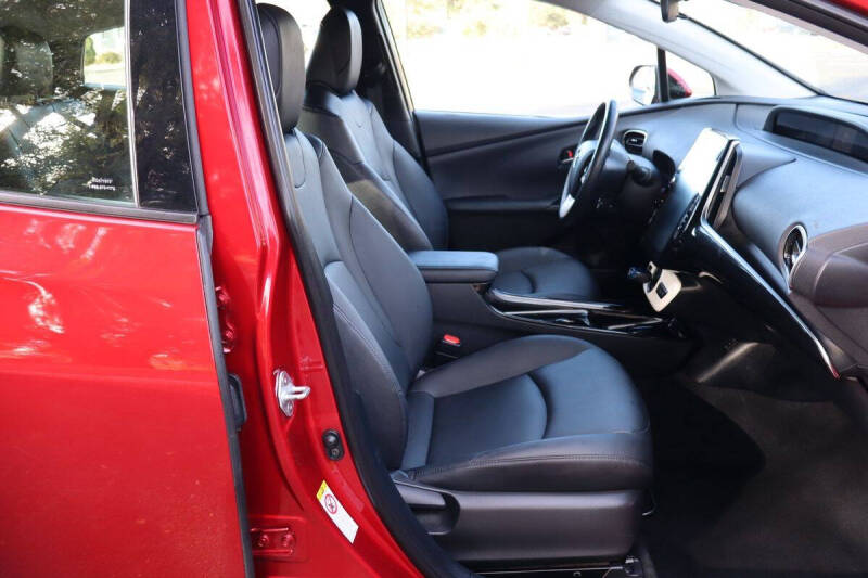 2017 Toyota Prius Prime Plus