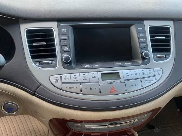 2012 Hyundai Genesis  - $12,999