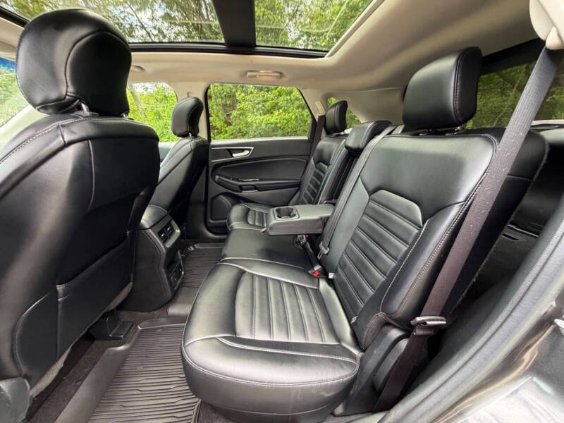 2019 Ford Edge SEL