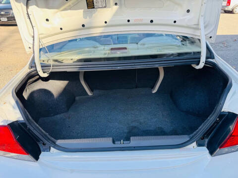 2004 Mitsubishi Lancer LS