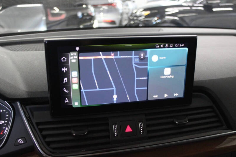 2023 Audi Q5 quattro Premium 40 TFSI