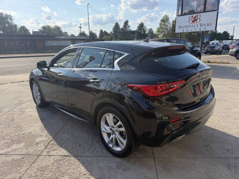 2018 Infiniti QX30