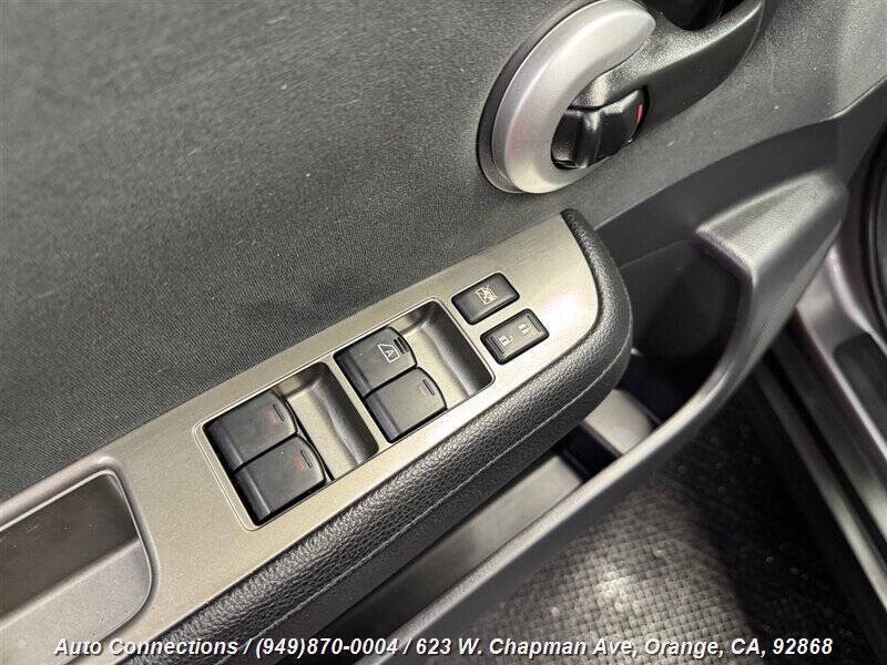 2012 Nissan Versa 1.8 S