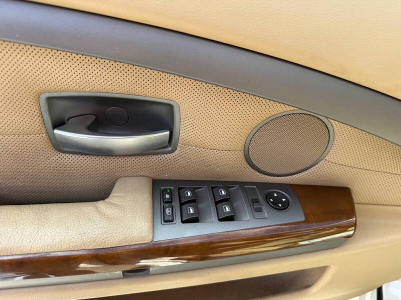 2005 BMW 7 Series 745Li