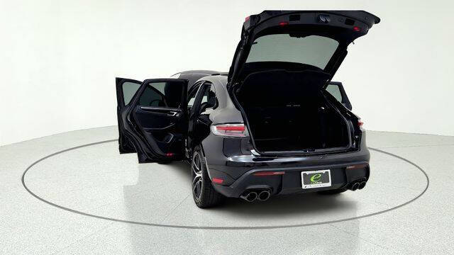 2024 Porsche Macan S