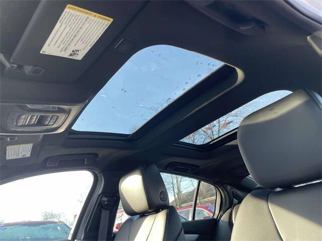 2022 Cadillac CT5 Luxury