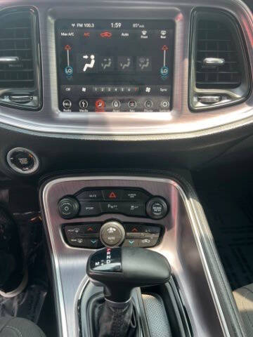 2018 Dodge Challenger SXT