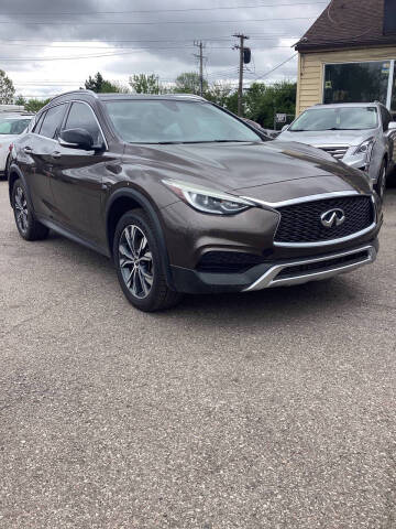 2018 Infiniti QX30 Premium