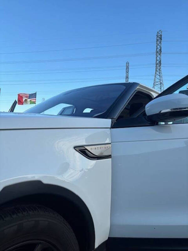 2017 Land Rover Discovery SE