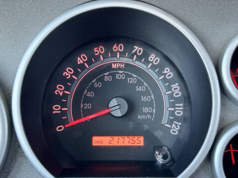 2013 Toyota Sequoia SR5