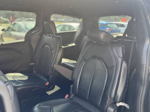 2021 Chrysler Pacifica Touring L