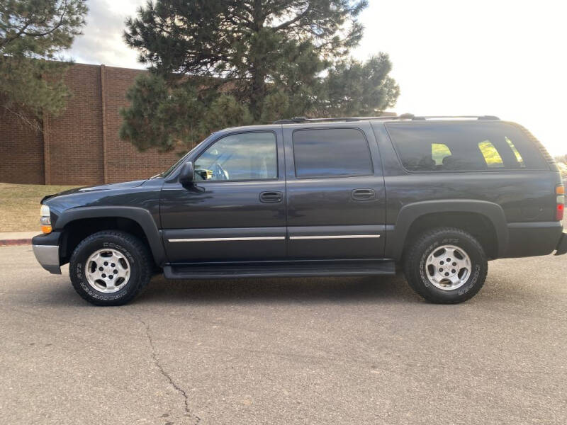 Image 6 of 2004 Chevrolet Suburban 1500