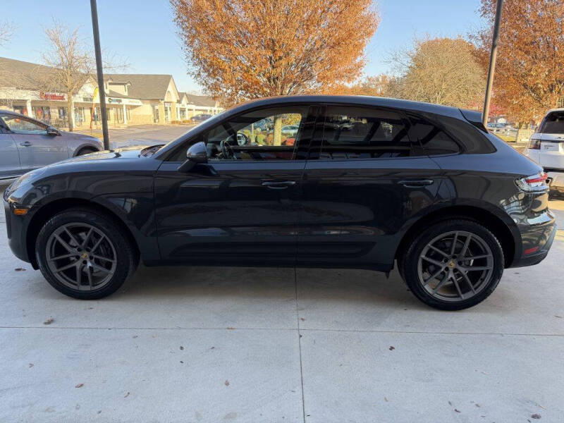 2022 Porsche Macan