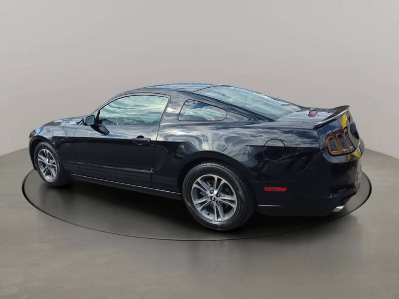 2014 Ford Mustang V6 Premium