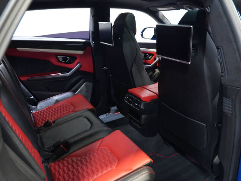 2019 Lamborghini Urus