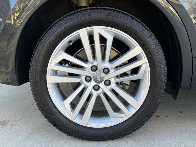 2019 Audi Q5 quattro Premium Plus 45 TFSI