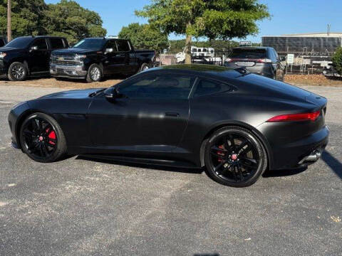 2017 Jaguar F-TYPE R