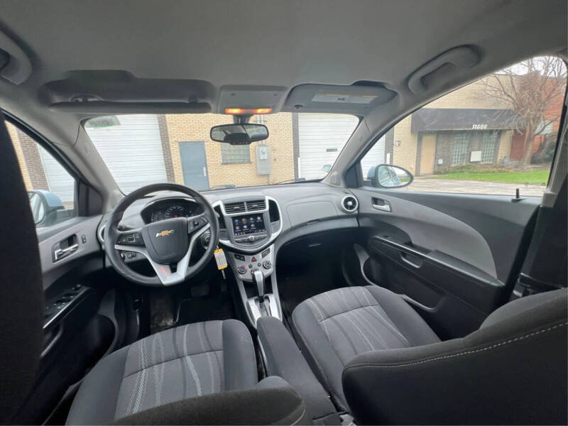 2018 Chevrolet Sonic LT Auto