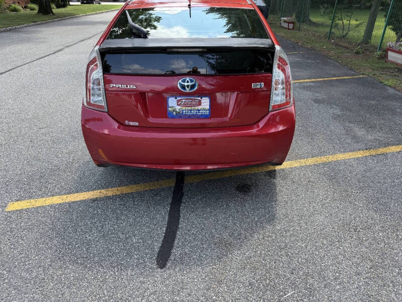 2012 Toyota Prius Two