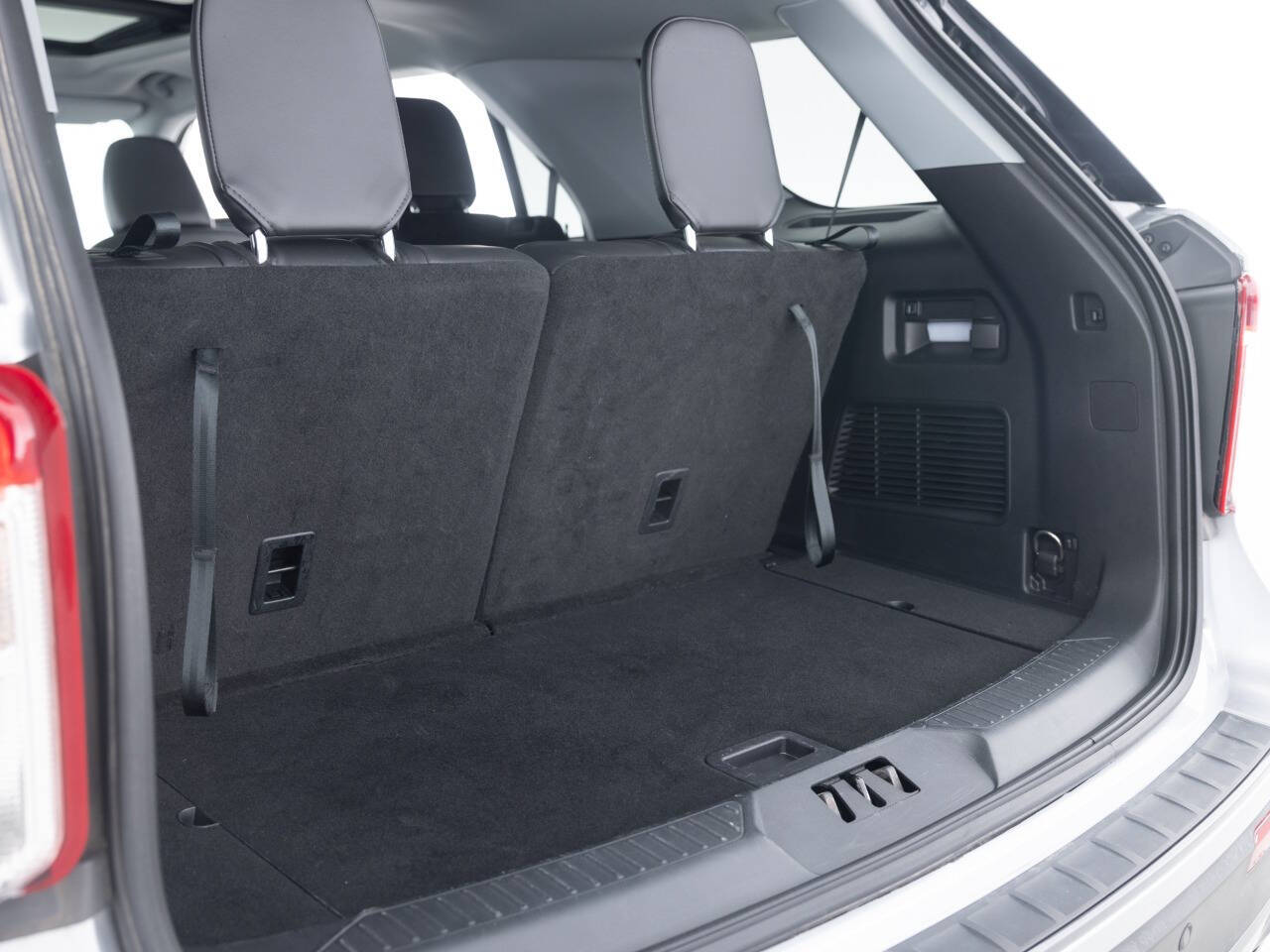 Used Car 2023 Ford Explorer  Xlt Awd 4dr Suv For Sale Under $35,000 In Coal City, Illinois