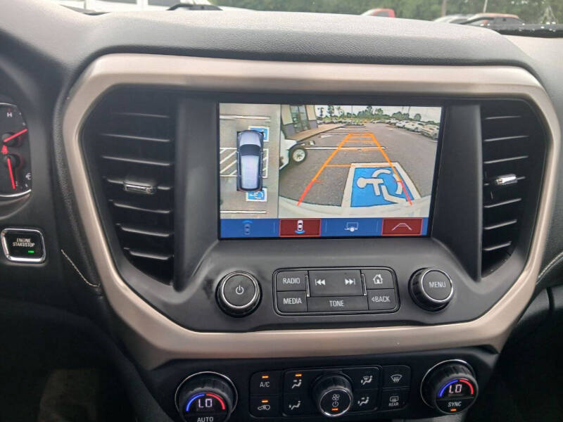 2017 GMC Acadia Denali