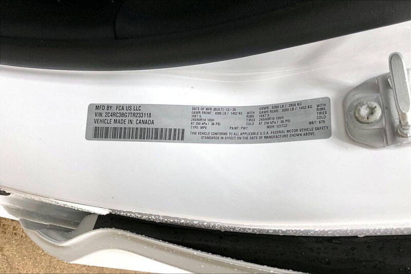 2026 Chrysler Pacifica Select
