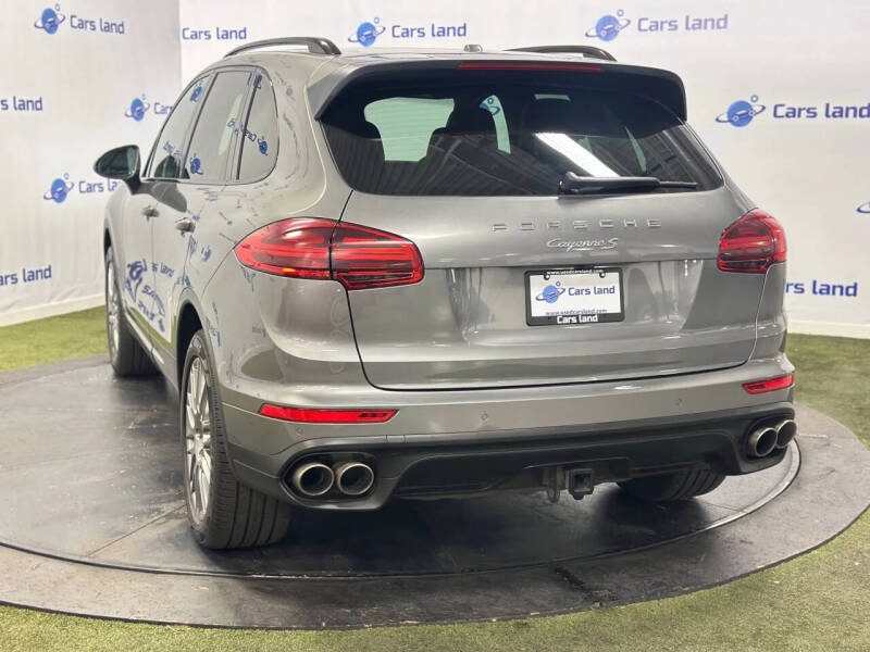 2017 Porsche Cayenne S