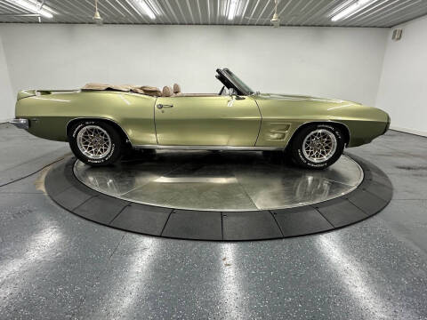 1969 Pontiac Firebird