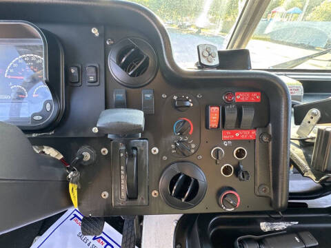 2016 Freightliner MT45 Chassis