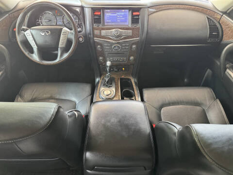 2015 Infiniti QX80