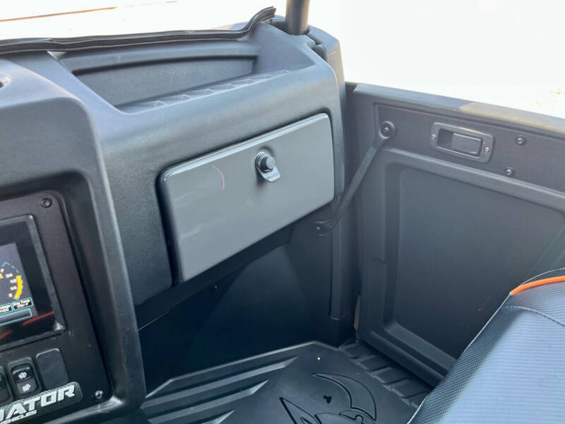 2023 Intimidator GC1k Crew