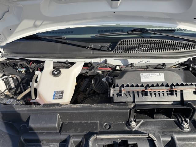 2021 Chevrolet Express 2500