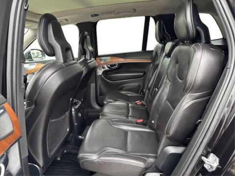 2016 Volvo XC90 T8 eAWD Inscription