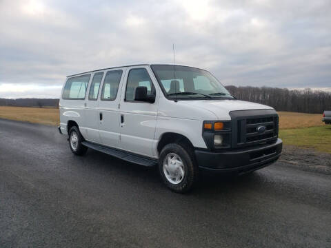 2011 Ford E-Series E-150 XLT