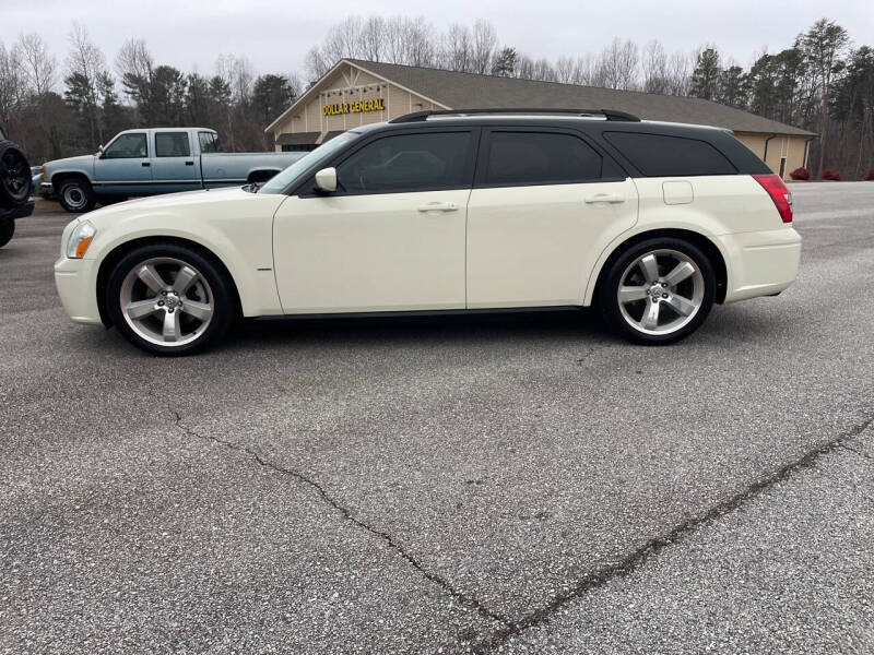 2005 Dodge Magnum for sale at Leroy Maybry Used Cars in Landrum SC