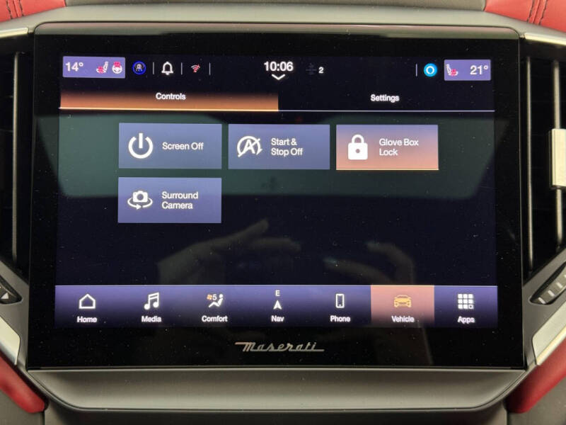 2023 Maserati Ghibli Modena Q4