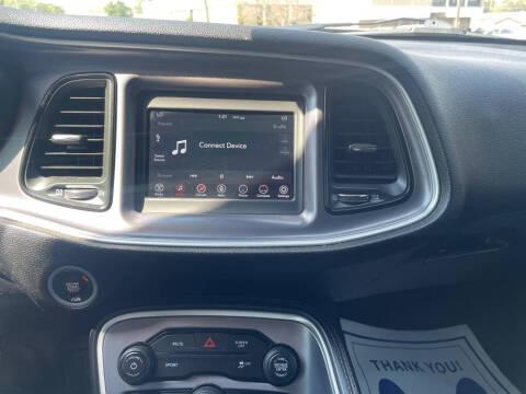 2020 Dodge Challenger SXT