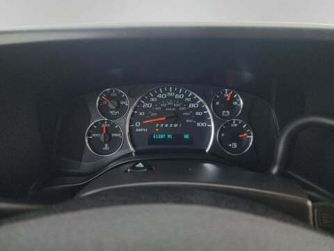 2023 Chevrolet Express LS 3500
