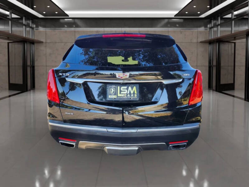2017 Cadillac XT5 Platinum