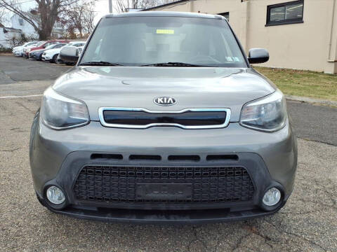 2015 Kia Soul +