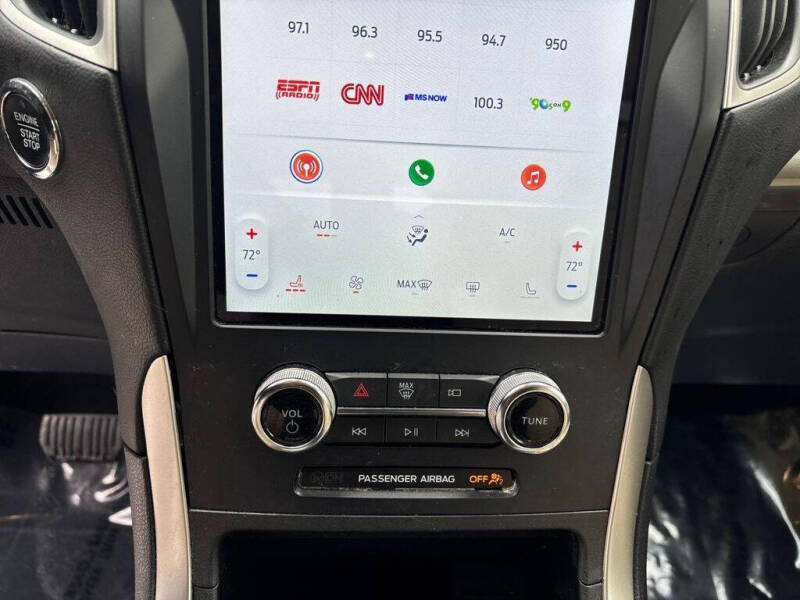 2024 Ford Edge
