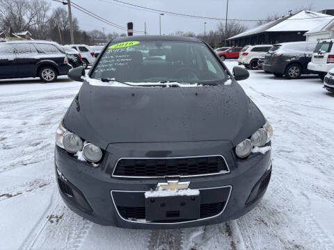 2016 Chevrolet Sonic LT Auto