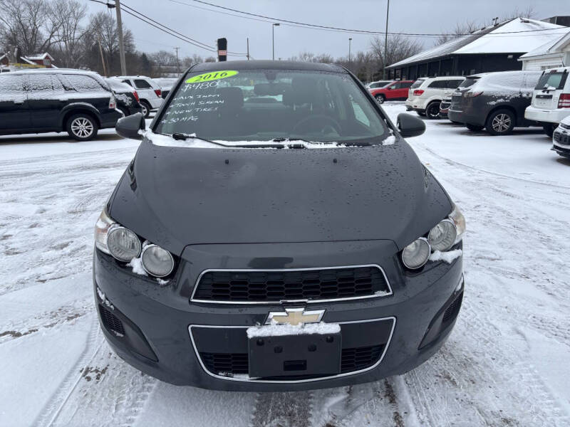 2016 Chevrolet Sonic LT Auto