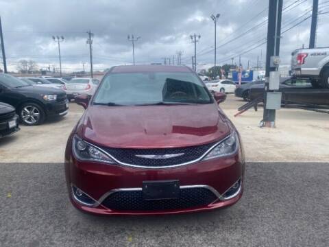 2018 Chrysler Pacifica for sale at Eurospeed International in San Antonio TX