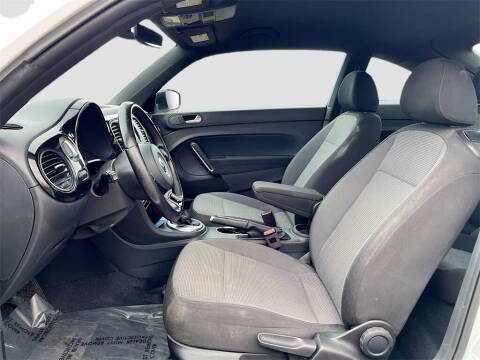 2017 Volkswagen Beetle 1.8T S